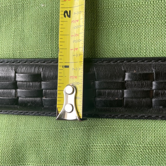 Black Leather Men's Belt - Picture 5 of 8